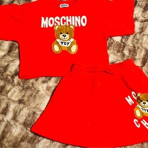 MOSCHINO-Girls Red Teddy Logo Skirt Set